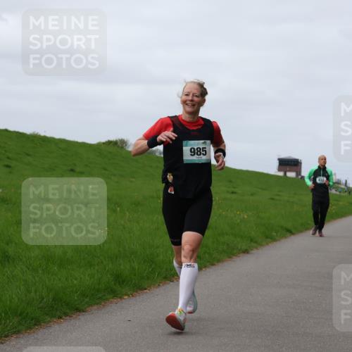 04.05.2025 - 8. Wedeler Halbmarathon Yannick Fuchs http://msf.ph/oto/7835521 04.05.2025 11:44:31 Laufen 985 meine-sportfotos.de