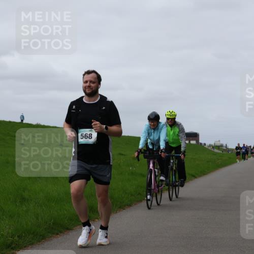 04.05.2025 - 8. Wedeler Halbmarathon Yannick Fuchs http://msf.ph/oto/7835675 04.05.2025 11:44:47 Laufen 568 meine-sportfotos.de