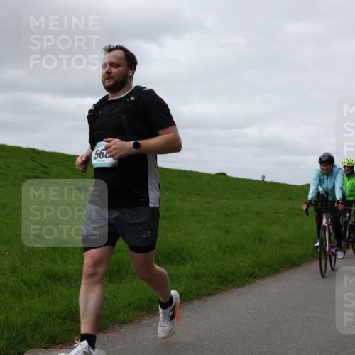 04.05.2025 - 8. Wedeler Halbmarathon Yannick Fuchs http://msf.ph/oto/7835677 04.05.2025 11:44:48 Laufen 56 meine-sportfotos.de