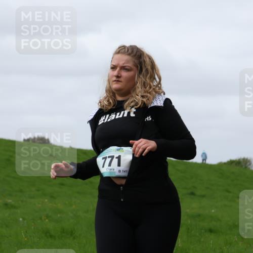 04.05.2025 - 8. Wedeler Halbmarathon Yannick Fuchs http://msf.ph/oto/7835774 04.05.2025 11:45:02 Laufen 771, 141 meine-sportfotos.de