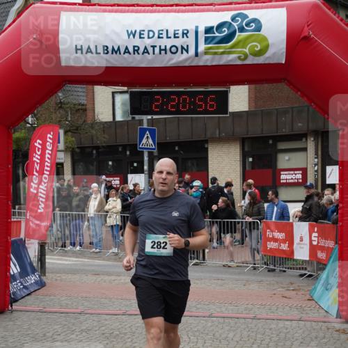 04.05.2025 - 8. Wedeler Halbmarathon Felixshl http://msf.ph/oto/7835775 04.05.2025 12:20:54 Ziel 282 meine-sportfotos.de
