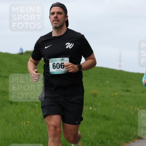 04.05.2025 - 8. Wedeler Halbmarathon Yannick Fuchs http://msf.ph/oto/7835862 04.05.2025 11:45:06 Laufen 606, 440 meine-sportfotos.de