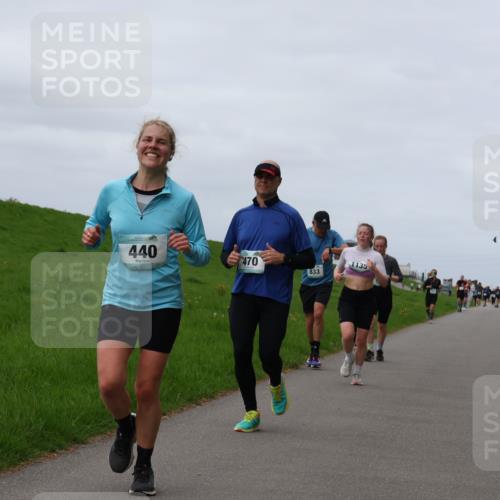 04.05.2025 - 8. Wedeler Halbmarathon Yannick Fuchs http://msf.ph/oto/7835925 04.05.2025 11:45:08 Laufen 440, 470, 1135, 833 meine-sportfotos.de
