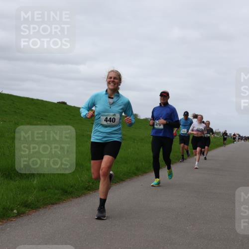 04.05.2025 - 8. Wedeler Halbmarathon Yannick Fuchs http://msf.ph/oto/7835951 04.05.2025 11:45:09 Laufen 440, 476, 833, 1135 meine-sportfotos.de