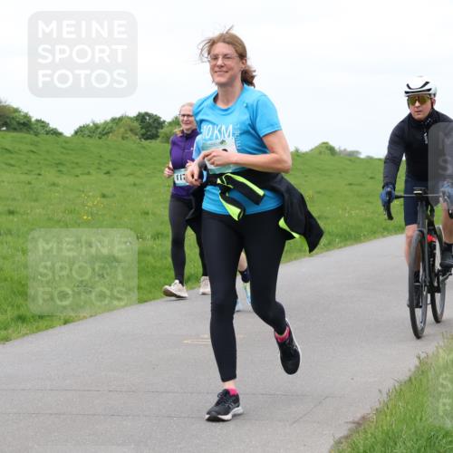 04.05.2025 - 8. Wedeler Halbmarathon Lena Gebhardt http://msf.ph/oto/7835959 04.05.2025 11:29:30 Laufen 117, 10 meine-sportfotos.de