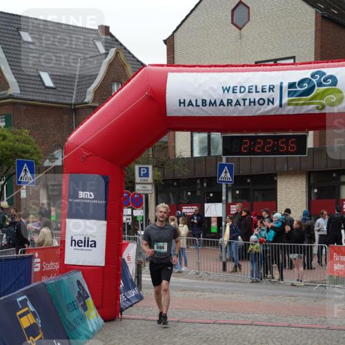 04.05.2025 - 8. Wedeler Halbmarathon Felixshl http://msf.ph/oto/7836055 04.05.2025 12:22:54 Ziel 595 meine-sportfotos.de