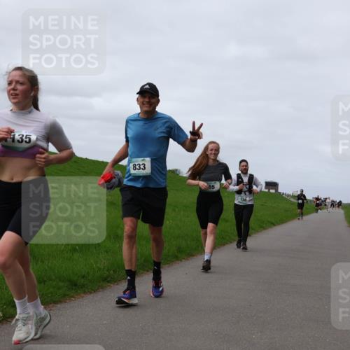 04.05.2025 - 8. Wedeler Halbmarathon Yannick Fuchs http://msf.ph/oto/7836063 04.05.2025 11:45:12 Laufen 135, 833, 55, 138 meine-sportfotos.de