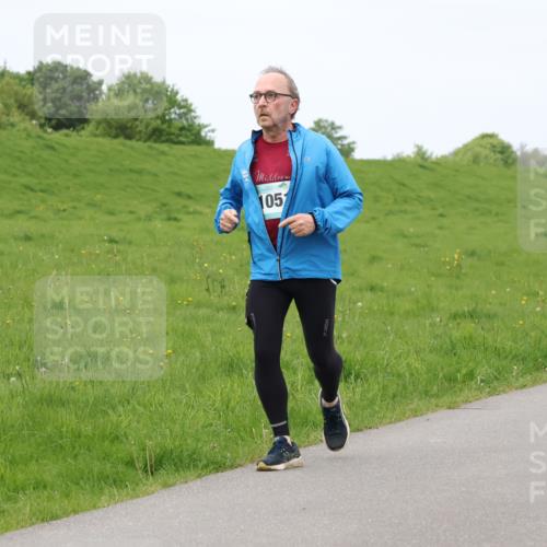 04.05.2025 - 8. Wedeler Halbmarathon Lena Gebhardt http://msf.ph/oto/7836064 04.05.2025 11:29:52 Laufen 105 meine-sportfotos.de