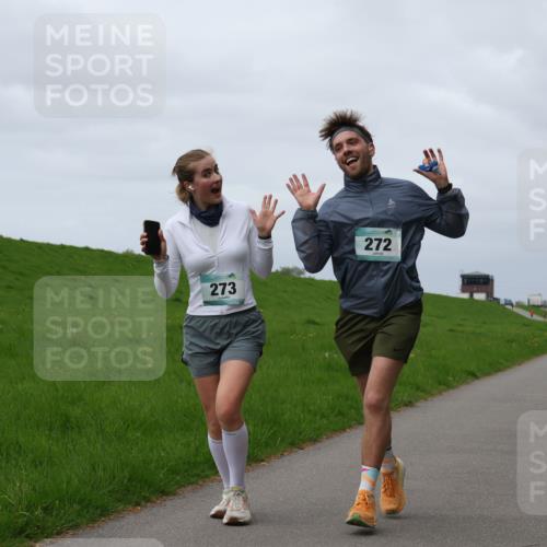 04.05.2025 - 8. Wedeler Halbmarathon Yannick Fuchs http://msf.ph/oto/7836147 04.05.2025 11:58:52 Laufen 273, 272 meine-sportfotos.de