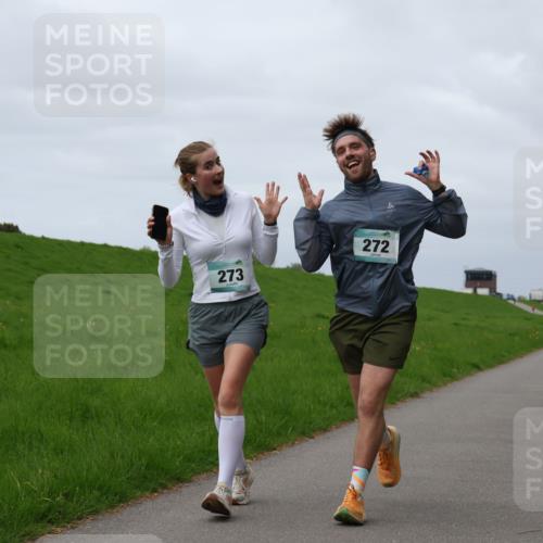 04.05.2025 - 8. Wedeler Halbmarathon Yannick Fuchs http://msf.ph/oto/7836152 04.05.2025 11:58:52 Laufen 273, 272 meine-sportfotos.de