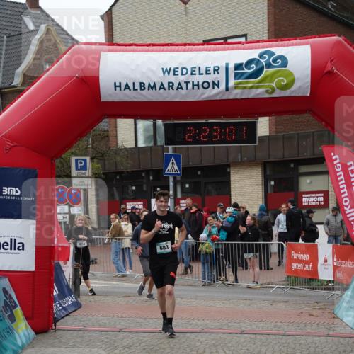 04.05.2025 - 8. Wedeler Halbmarathon Felixshl http://msf.ph/oto/7836162 04.05.2025 12:22:59 Ziel 595, 683, 974, 1005 meine-sportfotos.de