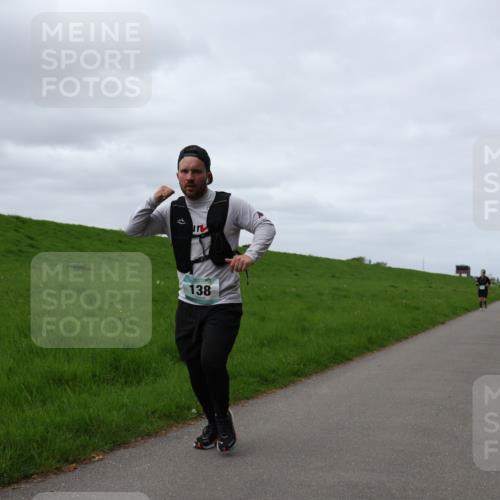 04.05.2025 - 8. Wedeler Halbmarathon Yannick Fuchs http://msf.ph/oto/7836188 04.05.2025 11:45:16 Laufen 138 meine-sportfotos.de