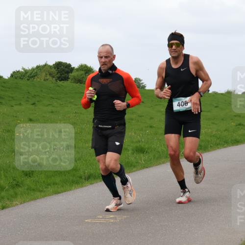 04.05.2025 - 8. Wedeler Halbmarathon Lena Gebhardt http://msf.ph/oto/7836189 04.05.2025 11:30:09 Laufen 406, 824 meine-sportfotos.de