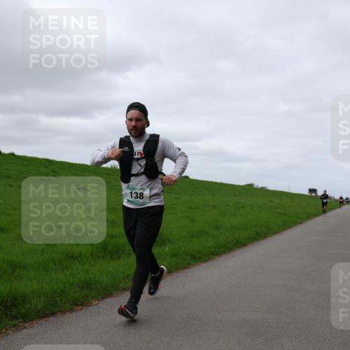 04.05.2025 - 8. Wedeler Halbmarathon Yannick Fuchs http://msf.ph/oto/7836195 04.05.2025 11:45:16 Laufen 138 meine-sportfotos.de