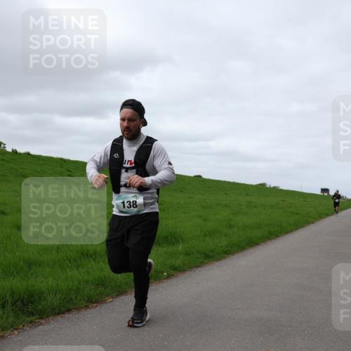 04.05.2025 - 8. Wedeler Halbmarathon Yannick Fuchs http://msf.ph/oto/7836204 04.05.2025 11:45:16 Laufen 138 meine-sportfotos.de