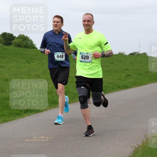 04.05.2025 - 8. Wedeler Halbmarathon Lena Gebhardt http://msf.ph/oto/7836242 04.05.2025 11:30:14 Laufen 648, 620 meine-sportfotos.de