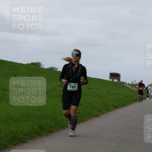 04.05.2025 - 8. Wedeler Halbmarathon Yannick Fuchs http://msf.ph/oto/7836277 04.05.2025 11:45:22 Laufen 741 meine-sportfotos.de