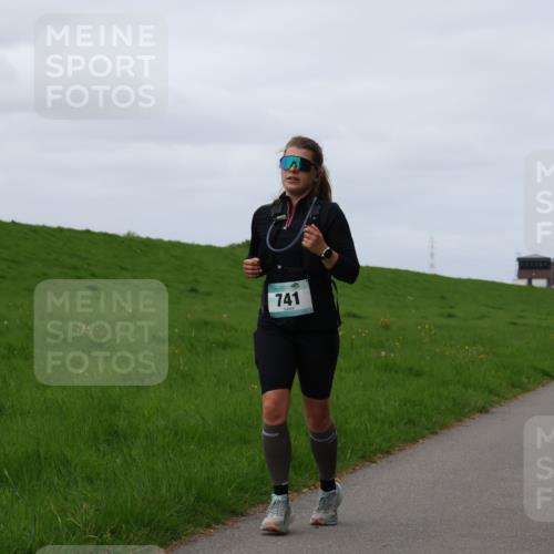 04.05.2025 - 8. Wedeler Halbmarathon Yannick Fuchs http://msf.ph/oto/7836294 04.05.2025 11:45:23 Laufen 741 meine-sportfotos.de