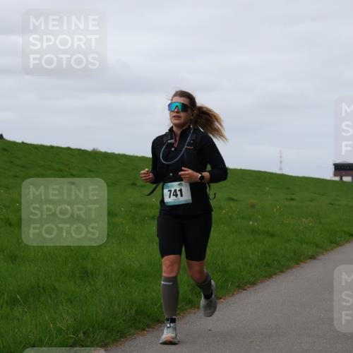 04.05.2025 - 8. Wedeler Halbmarathon Yannick Fuchs http://msf.ph/oto/7836304 04.05.2025 11:45:23 Laufen 741 meine-sportfotos.de
