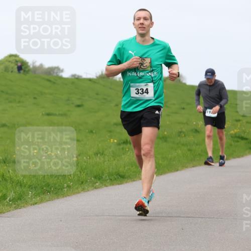 04.05.2025 - 8. Wedeler Halbmarathon Lena Gebhardt http://msf.ph/oto/7836361 04.05.2025 11:30:35 Laufen 334 meine-sportfotos.de