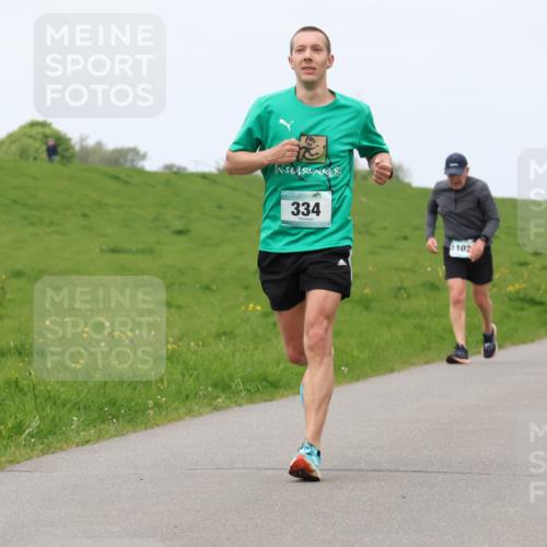 04.05.2025 - 8. Wedeler Halbmarathon Lena Gebhardt http://msf.ph/oto/7836368 04.05.2025 11:30:35 Laufen 334, 1102 meine-sportfotos.de