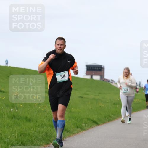 04.05.2025 - 8. Wedeler Halbmarathon Yannick Fuchs http://msf.ph/oto/7836370 04.05.2025 11:45:32 Laufen 34, 34, 328 meine-sportfotos.de