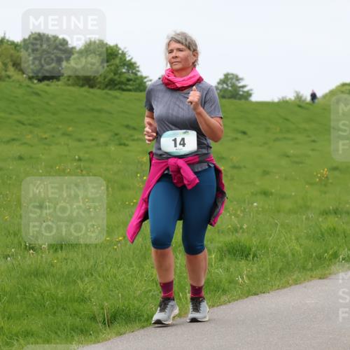 04.05.2025 - 8. Wedeler Halbmarathon Lena Gebhardt http://msf.ph/oto/7836462 04.05.2025 11:30:51 Laufen 14 meine-sportfotos.de