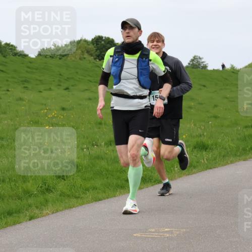04.05.2025 - 8. Wedeler Halbmarathon Lena Gebhardt http://msf.ph/oto/7836482 04.05.2025 11:31:01 Laufen 15 meine-sportfotos.de