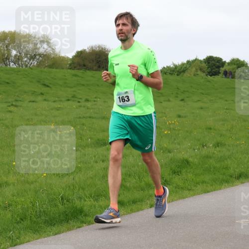 04.05.2025 - 8. Wedeler Halbmarathon Lena Gebhardt http://msf.ph/oto/7836515 04.05.2025 11:31:05 Laufen 163 meine-sportfotos.de