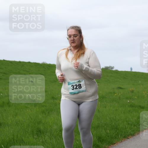 04.05.2025 - 8. Wedeler Halbmarathon Yannick Fuchs http://msf.ph/oto/7836520 04.05.2025 11:45:40 Laufen 328 meine-sportfotos.de