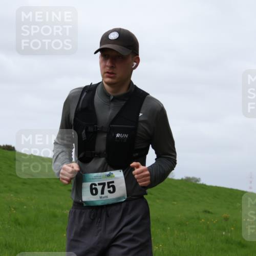 04.05.2025 - 8. Wedeler Halbmarathon Yannick Fuchs http://msf.ph/oto/7836635 04.05.2025 11:59:40 Laufen 675 meine-sportfotos.de