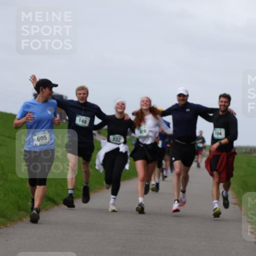 04.05.2025 - 8. Wedeler Halbmarathon Yannick Fuchs http://msf.ph/oto/7836666 04.05.2025 11:45:44 Laufen 605, 148, 232, 128, 104 meine-sportfotos.de
