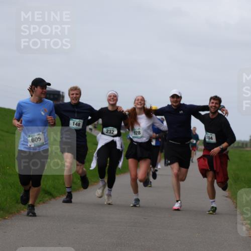 04.05.2025 - 8. Wedeler Halbmarathon Yannick Fuchs http://msf.ph/oto/7836674 04.05.2025 11:45:44 Laufen 605, 148, 232, 928, 104 meine-sportfotos.de