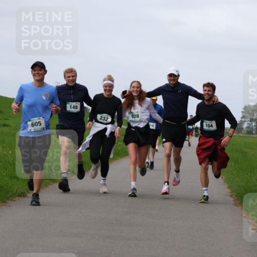 04.05.2025 - 8. Wedeler Halbmarathon Yannick Fuchs http://msf.ph/oto/7836736 04.05.2025 11:45:46 Laufen 605, 148, 232, 928, 216, 104 meine-sportfotos.de