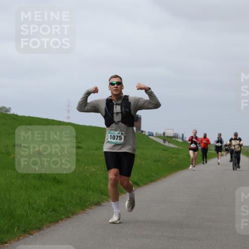 04.05.2025 - 8. Wedeler Halbmarathon Yannick Fuchs http://msf.ph/oto/7836792 04.05.2025 11:59:51 Laufen 1075 meine-sportfotos.de