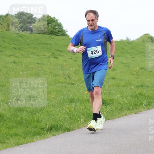 04.05.2025 - 8. Wedeler Halbmarathon Lena Gebhardt http://msf.ph/oto/7836795 04.05.2025 11:31:52 Laufen 425 meine-sportfotos.de