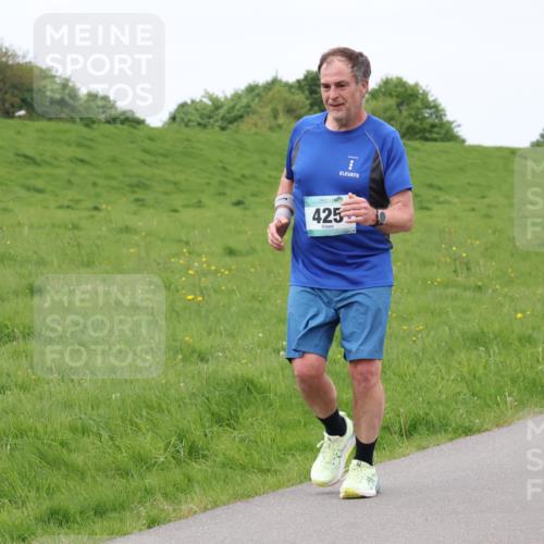04.05.2025 - 8. Wedeler Halbmarathon Lena Gebhardt http://msf.ph/oto/7836800 04.05.2025 11:31:53 Laufen 425 meine-sportfotos.de