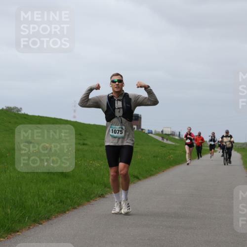 04.05.2025 - 8. Wedeler Halbmarathon Yannick Fuchs http://msf.ph/oto/7836807 04.05.2025 11:59:51 Laufen 1075 meine-sportfotos.de