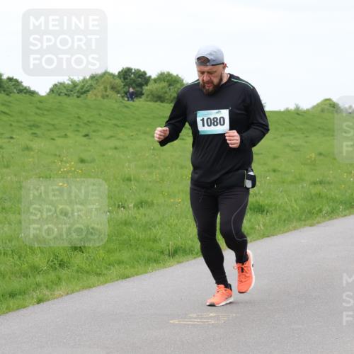 04.05.2025 - 8. Wedeler Halbmarathon Lena Gebhardt http://msf.ph/oto/7836813 04.05.2025 11:31:55 Laufen 1080 meine-sportfotos.de