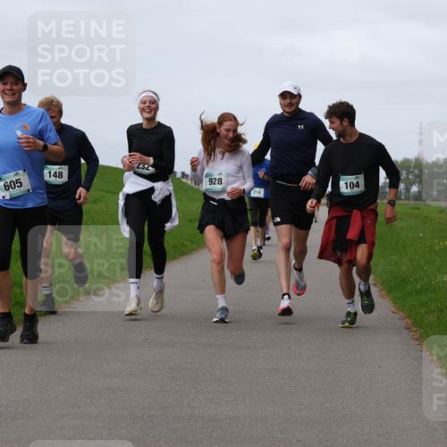 04.05.2025 - 8. Wedeler Halbmarathon Yannick Fuchs http://msf.ph/oto/7836831 04.05.2025 11:45:47 Laufen 148, 605, 928, 104, 216 meine-sportfotos.de