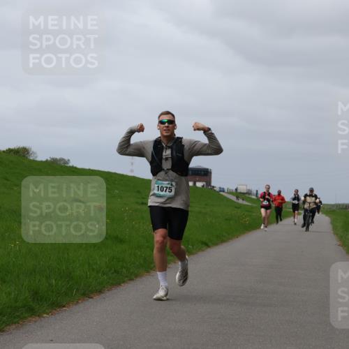 04.05.2025 - 8. Wedeler Halbmarathon Yannick Fuchs http://msf.ph/oto/7836855 04.05.2025 11:59:52 Laufen 1075 meine-sportfotos.de