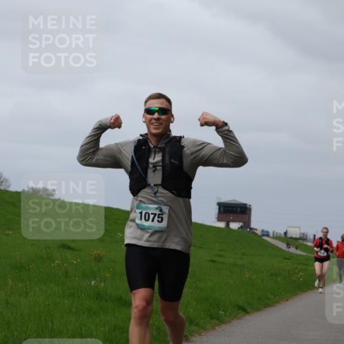 04.05.2025 - 8. Wedeler Halbmarathon Yannick Fuchs http://msf.ph/oto/7836878 04.05.2025 11:59:52 Laufen 1075 meine-sportfotos.de