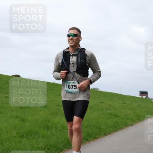 04.05.2025 - 8. Wedeler Halbmarathon Yannick Fuchs http://msf.ph/oto/7836955 04.05.2025 11:59:54 Laufen 1075 meine-sportfotos.de