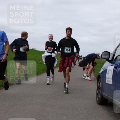 04.05.2025 - 8. Wedeler Halbmarathon Yannick Fuchs http://msf.ph/oto/7836962 04.05.2025 11:45:50 Laufen 605, 148, 232, 104 meine-sportfotos.de