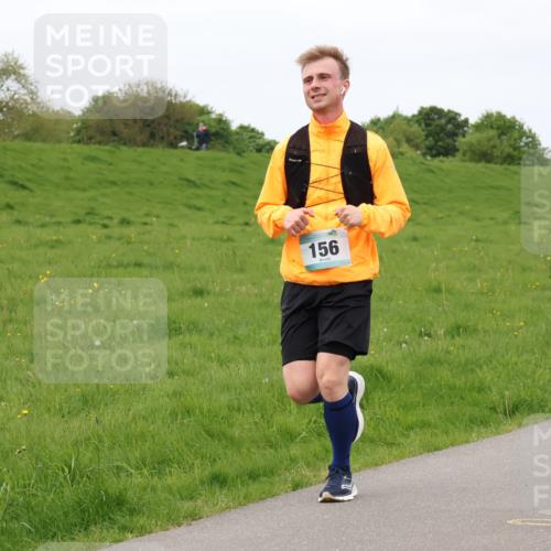 04.05.2025 - 8. Wedeler Halbmarathon Lena Gebhardt http://msf.ph/oto/7836981 04.05.2025 11:32:29 Laufen 156 meine-sportfotos.de