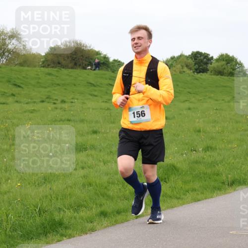 04.05.2025 - 8. Wedeler Halbmarathon Lena Gebhardt http://msf.ph/oto/7836989 04.05.2025 11:32:29 Laufen 156 meine-sportfotos.de