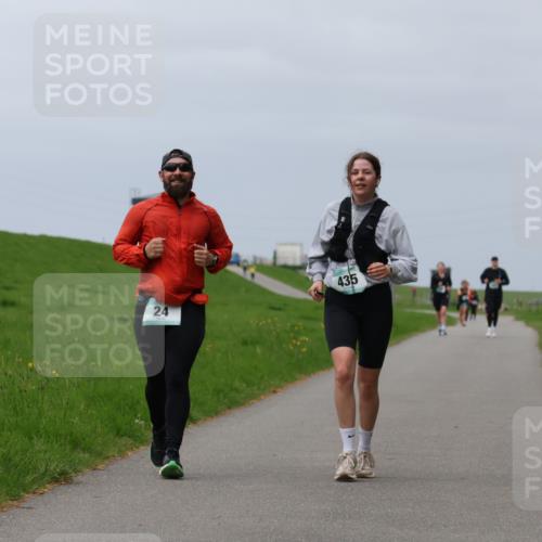 04.05.2025 - 8. Wedeler Halbmarathon Yannick Fuchs http://msf.ph/oto/7837034 04.05.2025 12:00:09 Laufen 24, 435 meine-sportfotos.de