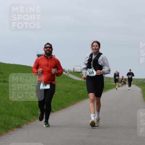 04.05.2025 - 8. Wedeler Halbmarathon Yannick Fuchs http://msf.ph/oto/7837038 04.05.2025 12:00:09 Laufen 24, 435 meine-sportfotos.de