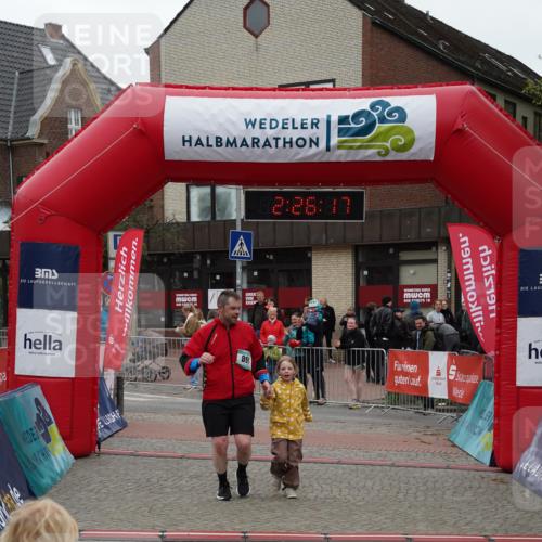 04.05.2025 - 8. Wedeler Halbmarathon Felixshl http://msf.ph/oto/7837040 04.05.2025 12:26:14 Ziel 891 meine-sportfotos.de