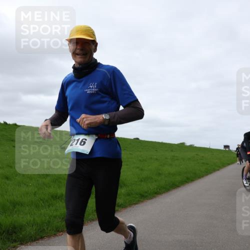 04.05.2025 - 8. Wedeler Halbmarathon Yannick Fuchs http://msf.ph/oto/7837088 04.05.2025 11:45:57 Laufen 216 meine-sportfotos.de